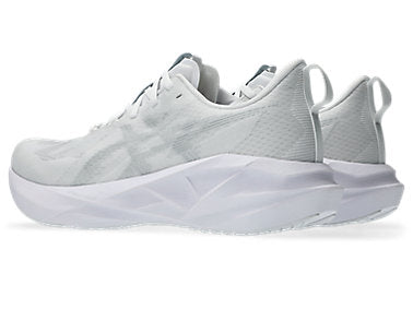 CHAUSSURE ASICS NOVABLAST 5 FEMME