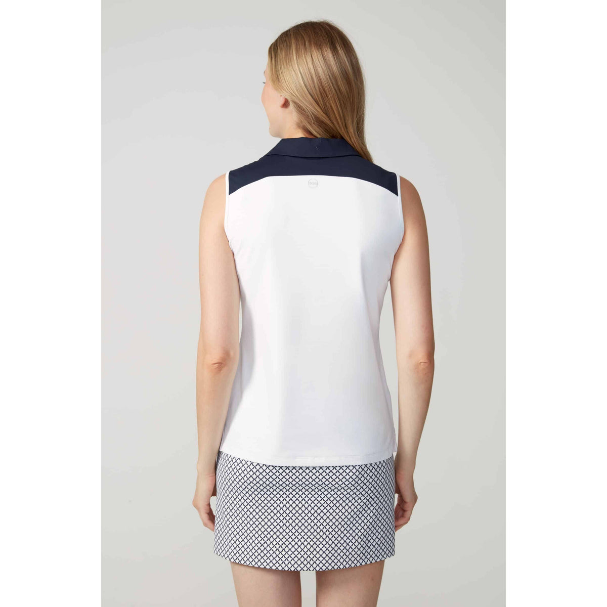 SWING CONTROL SLEEVELESS POLO WITH CONTRAST