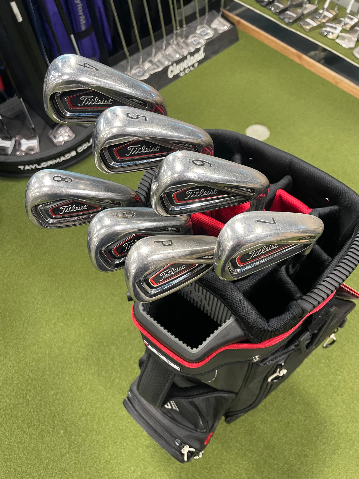 USED TITLEIST AP1 IRONS SET RH REGULAR