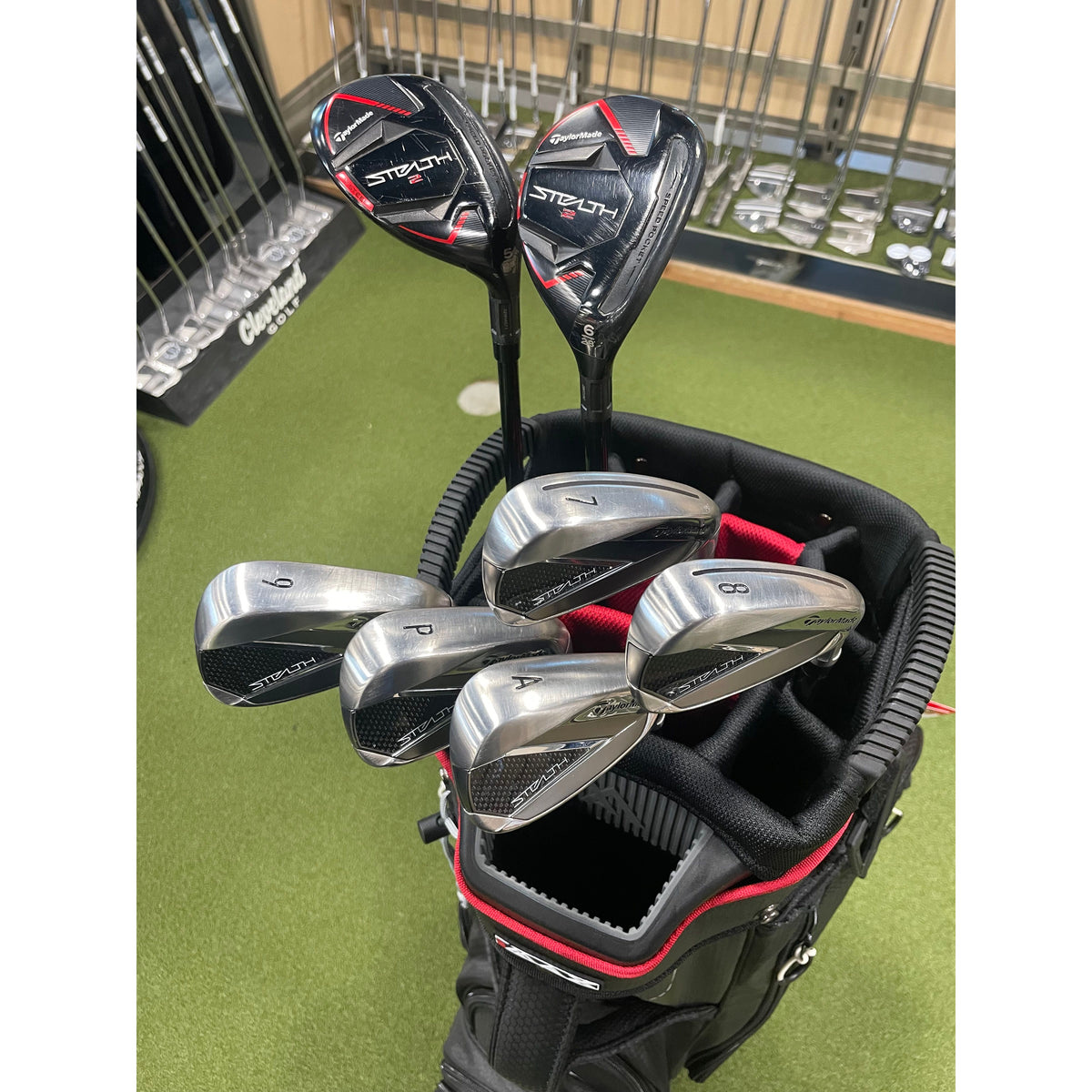 ENSEMBLE DE FERS TAYLORMADE STEALTH RH SENIOR USAGÉ