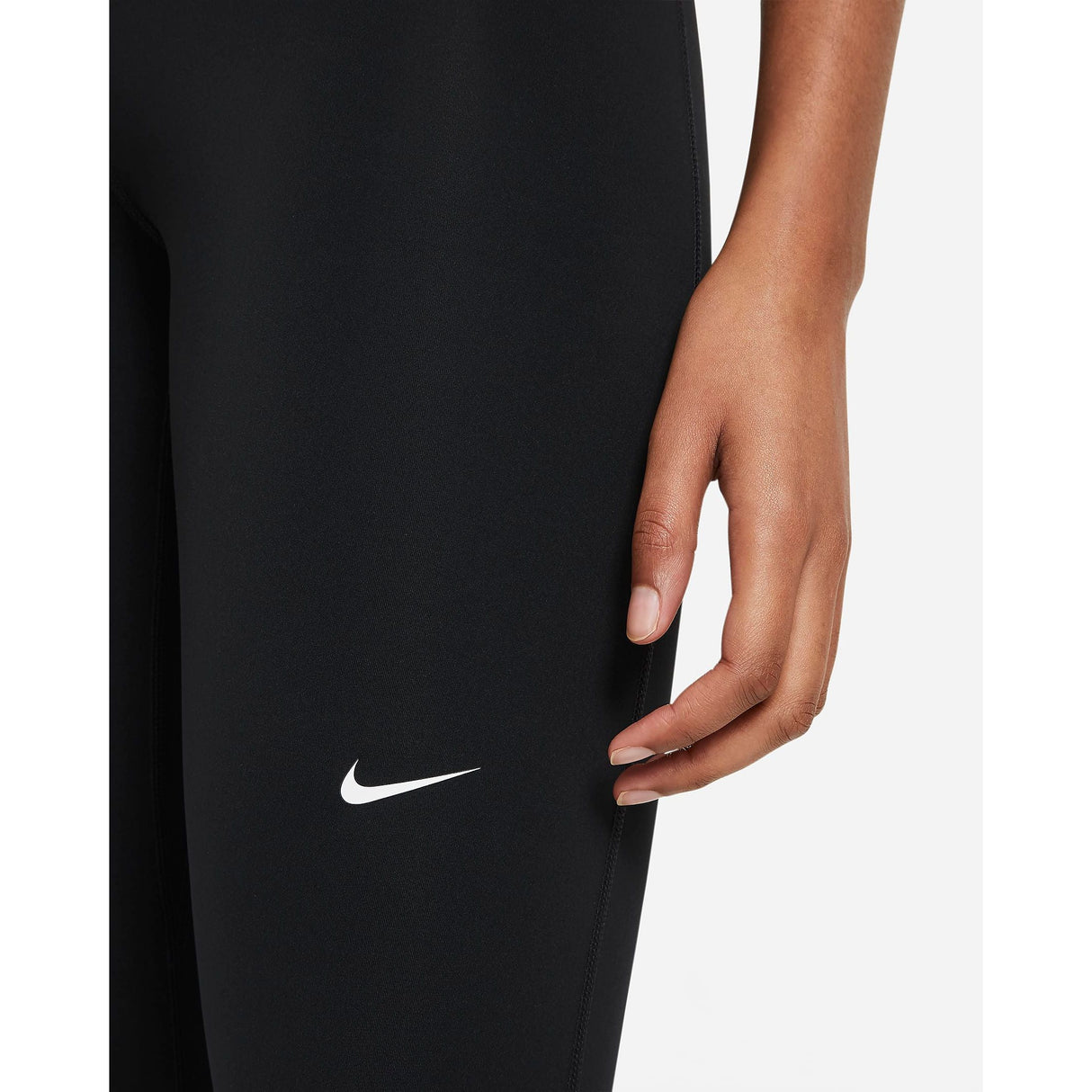 Nike Pro 365 Tight Technologie DriFit Avec Panneaux Mesh Respirants