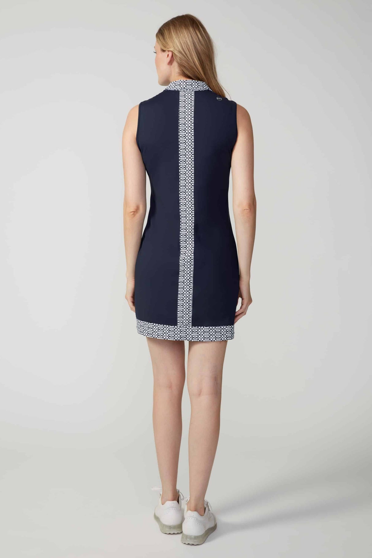 SLEEVELESS SWING CONTROL NECK DRESS