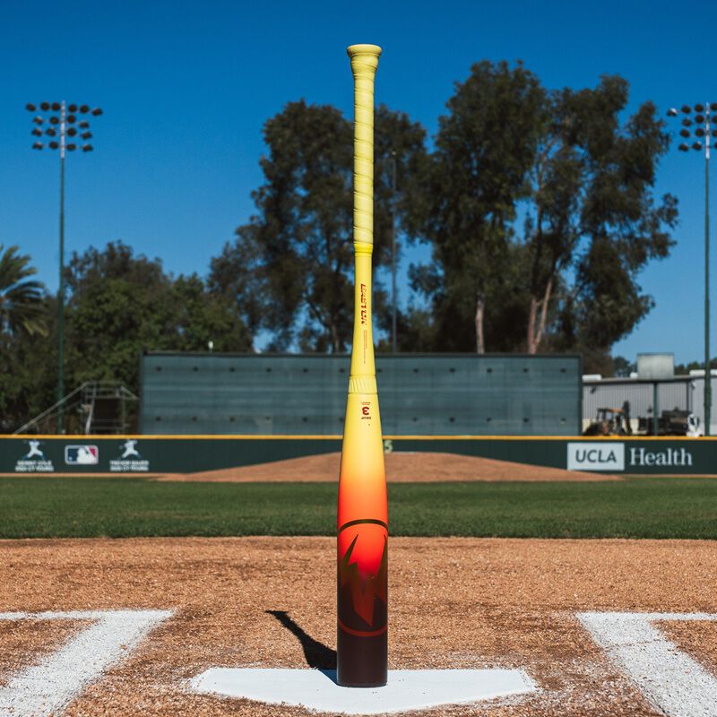 BATON EASTON HYPE FIRE -3 (2 5/8'' BARREL) BBCOR