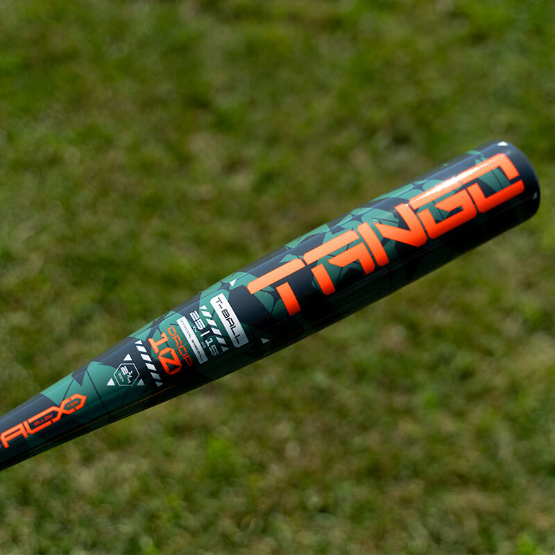 2026 EASTON TANGO -10 BAT (2 1/4'' BARREL) T-BALL